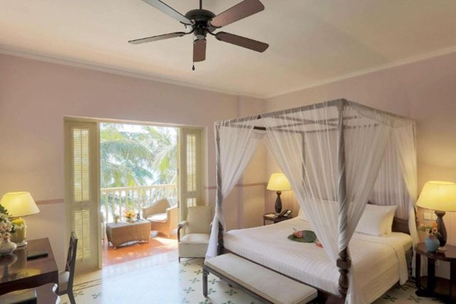 Classic Villa Garden